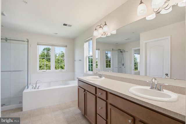 11664 PALM DESERT PL, Waldorf, MD 20602