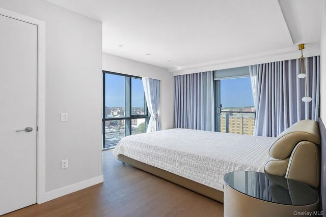 33-66 Farrington Street 10A, Flushing, NY 11354
