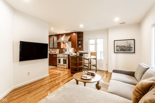 5758 Wildwood Avenue, Indianapolis, IN 46220