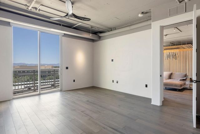 2211 E Camelback Road Unit 605, Phoenix, AZ 85016