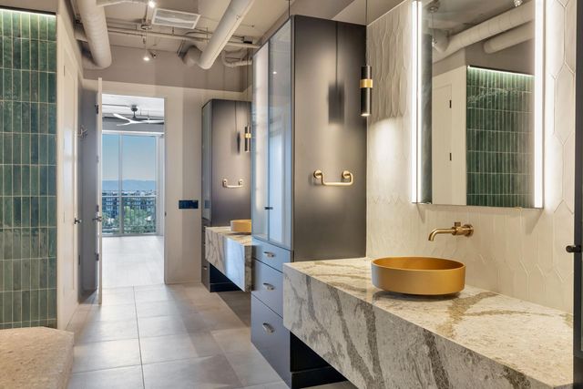 2211 E Camelback Road Unit 605, Phoenix, AZ 85016