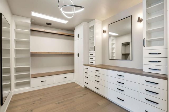 2211 E Camelback Road Unit 605, Phoenix, AZ 85016