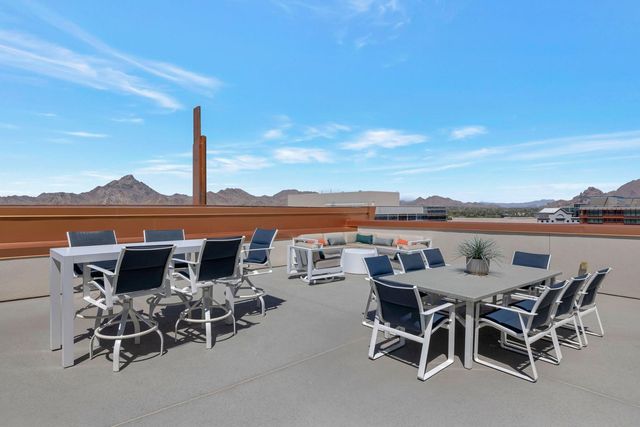 2211 E Camelback Road Unit 605, Phoenix, AZ 85016