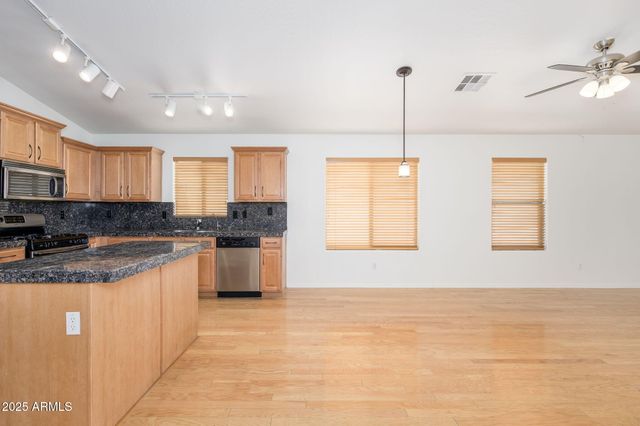 18218 W MISSION Lane, Waddell, AZ 85355