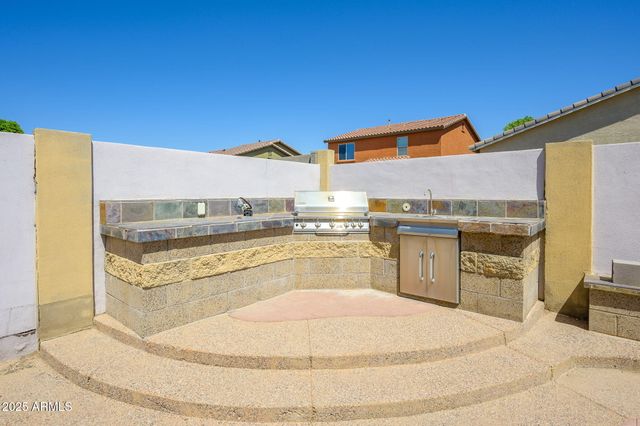 18218 W MISSION Lane, Waddell, AZ 85355