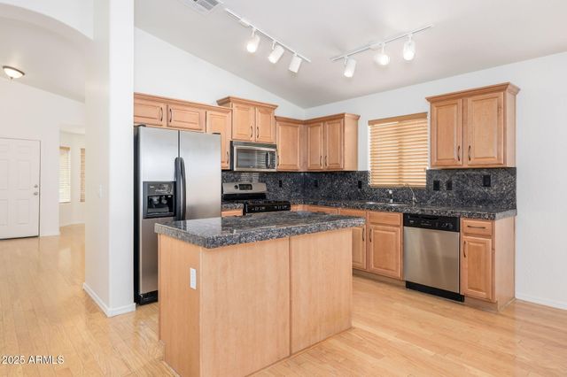 18218 W MISSION Lane, Waddell, AZ 85355