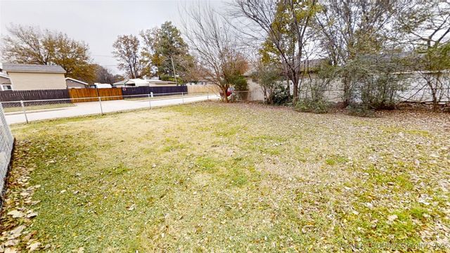 7148 E Marshall Street, Tulsa, OK 74115
