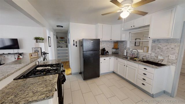 7148 E Marshall Street, Tulsa, OK 74115