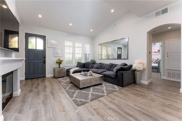 5 Roma Court, Newport Coast, CA 92657