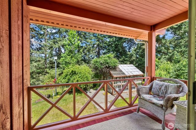 21016 E 26th Ave, Spanaway, WA 98387