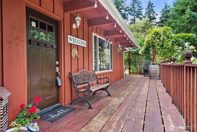 21016 E 26th Ave, Spanaway, WA 98387