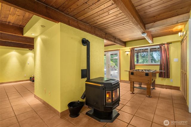 21016 E 26th Ave, Spanaway, WA 98387