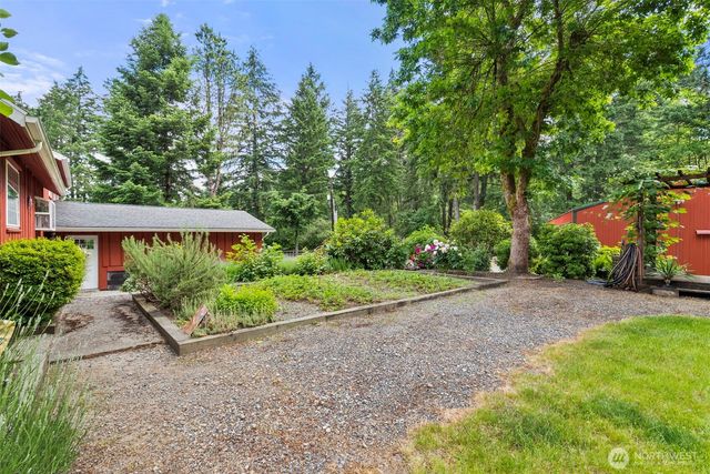 21016 E 26th Ave, Spanaway, WA 98387