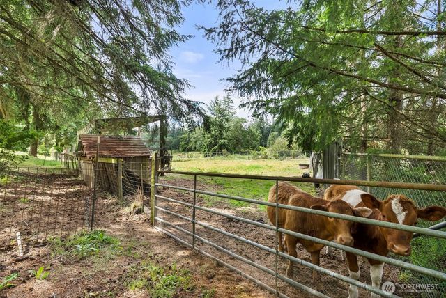 21016 E 26th Ave, Spanaway, WA 98387