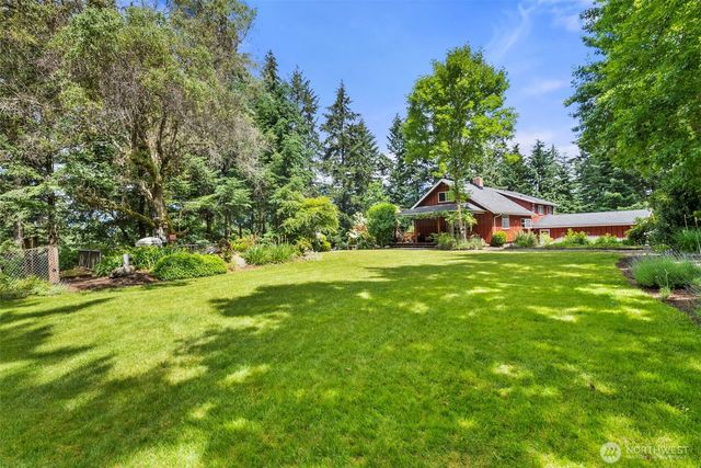 21016 E 26th Ave, Spanaway, WA 98387