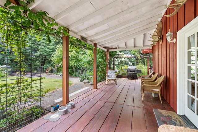 21016 E 26th Ave, Spanaway, WA 98387