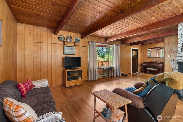 21016 E 26th Ave, Spanaway, WA 98387