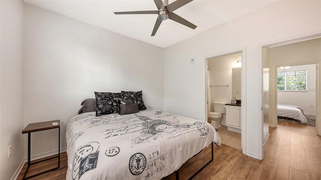 5001 BARALDI CIRCLE 22-202, Sarasota, FL 34235