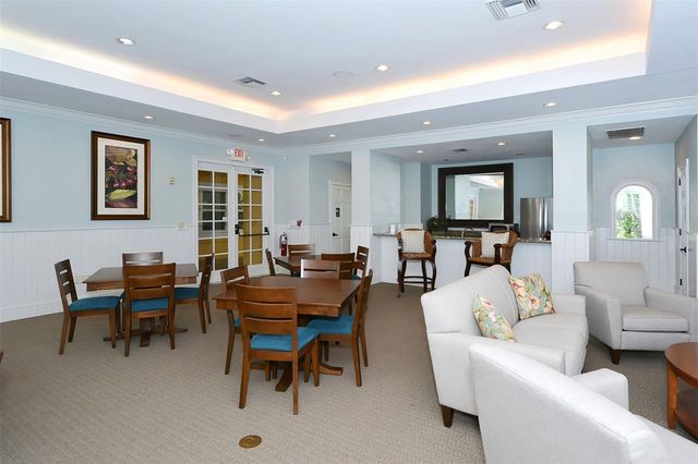 5001 BARALDI CIRCLE 22-202, Sarasota, FL 34235