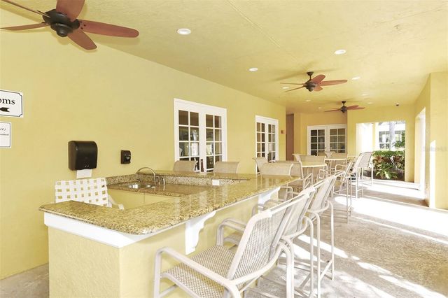 5001 BARALDI CIRCLE 22-202, Sarasota, FL 34235