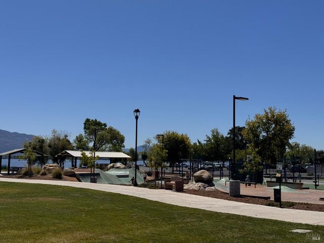 130 Armstrong St, Lakeport, CA 95453