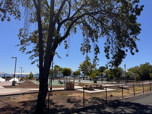 130 Armstrong St, Lakeport, CA 95453