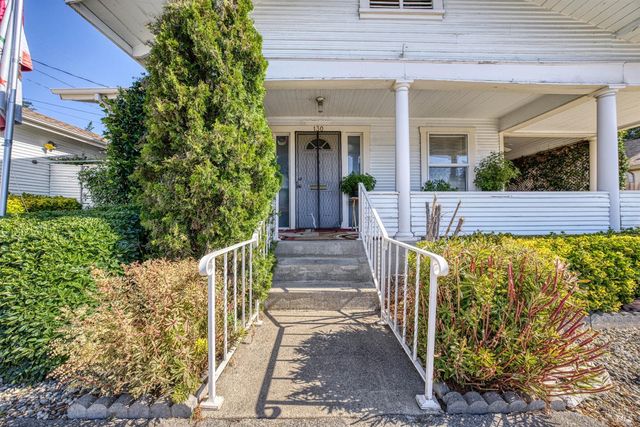 130 Armstrong St, Lakeport, CA 95453