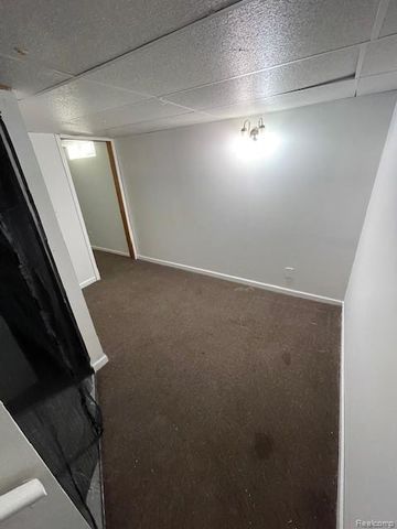 35473 Turner Drive, Sterling Heights, MI 48312