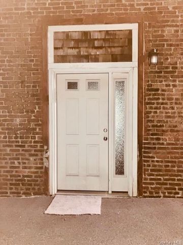 150 FIFTH Avenue 1, Pelham, NY 10803