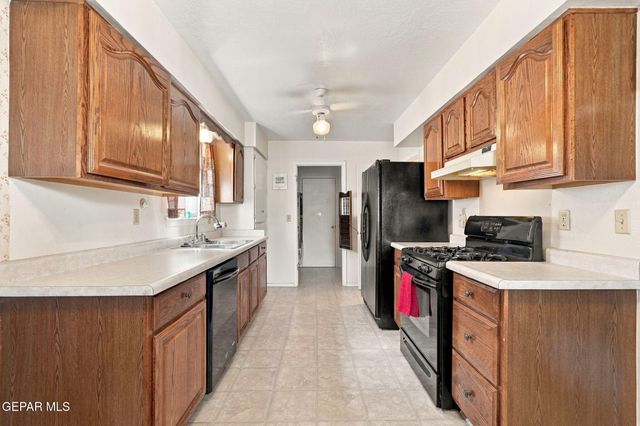 3428 FIRESTONE Drive, El Paso, TX 79925