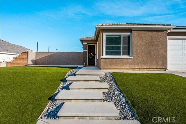 20996 Mountain Gate Drive, Riverside, CA 92507