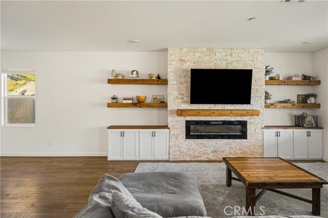 20996 Mountain Gate Drive, Riverside, CA 92507