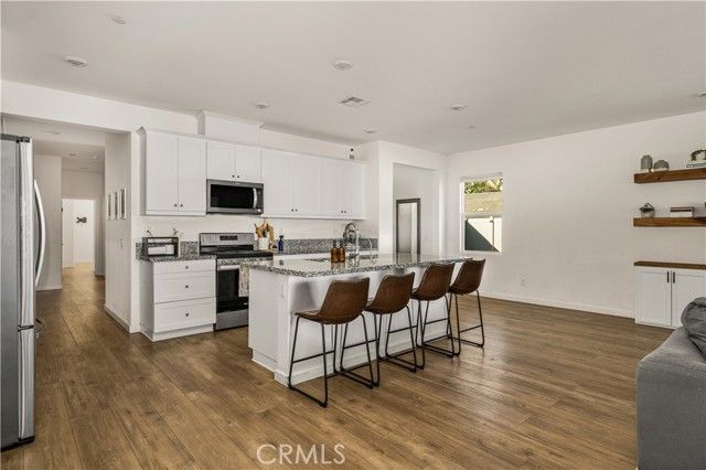 20996 Mountain Gate Drive, Riverside, CA 92507