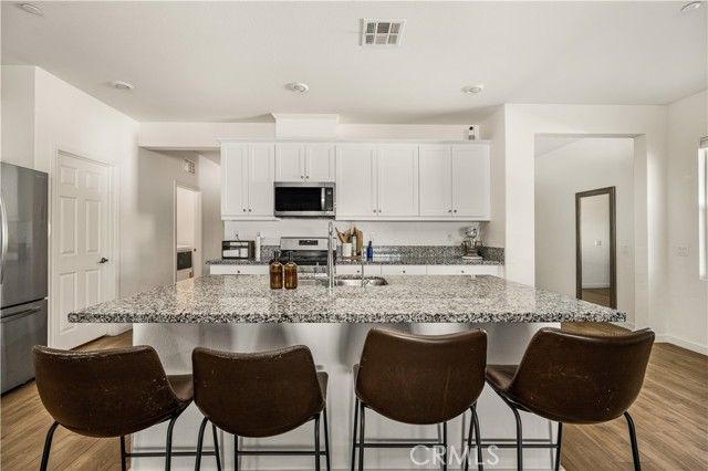 20996 Mountain Gate Drive, Riverside, CA 92507