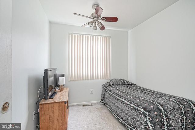 11 FRANKLIN AVE, Berlin, NJ 08009