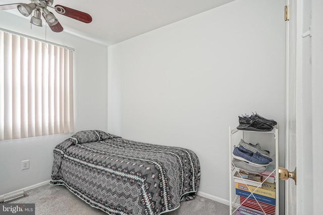 11 FRANKLIN AVE, Berlin, NJ 08009