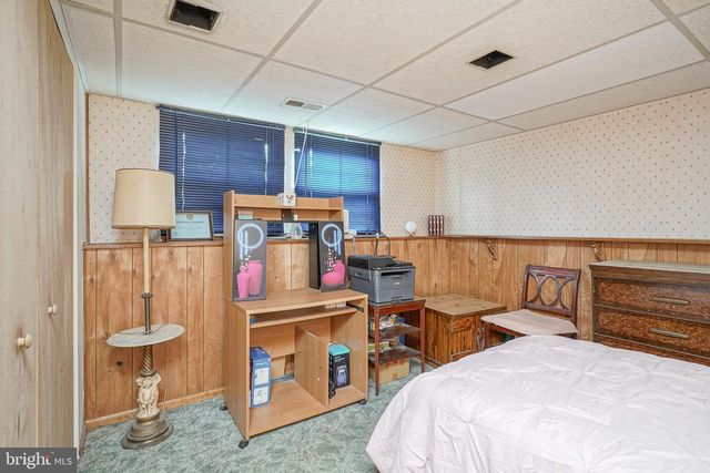11 FRANKLIN AVE, Berlin, NJ 08009