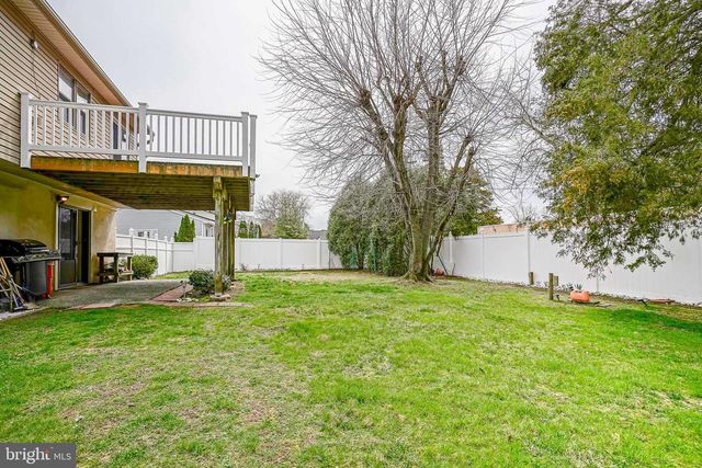 11 FRANKLIN AVE, Berlin, NJ 08009
