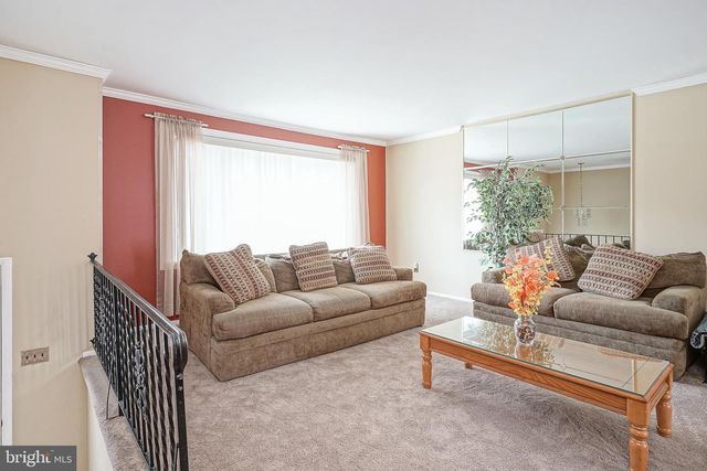 11 FRANKLIN AVE, Berlin, NJ 08009