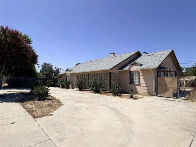 2820 Madison, Riverside, CA 92504