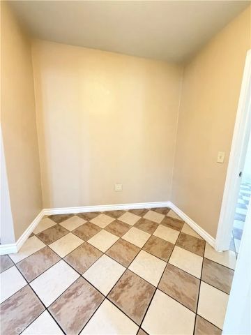 2820 Madison, Riverside, CA 92504