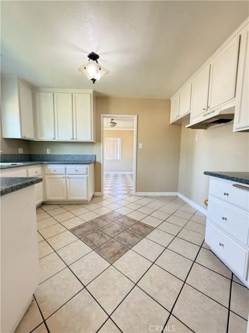 2820 Madison, Riverside, CA 92504
