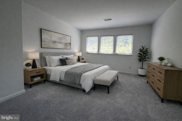 17453 KAGERA DR, Dumfries, VA 22025