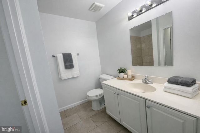 17453 KAGERA DR, Dumfries, VA 22025