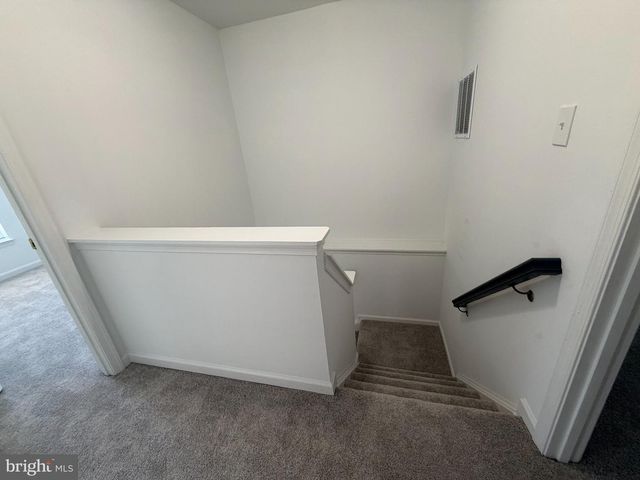 17453 KAGERA DR, Dumfries, VA 22025