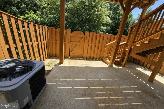 17453 KAGERA DR, Dumfries, VA 22025
