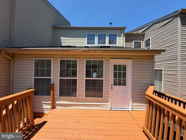 17453 KAGERA DR, Dumfries, VA 22025