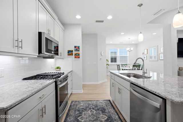 8463 Landshark Boulevard, Panama City Beach, FL 32413