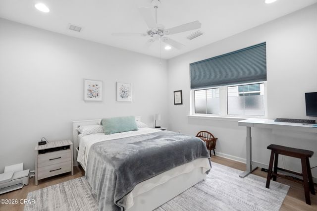 8463 Landshark Boulevard, Panama City Beach, FL 32413