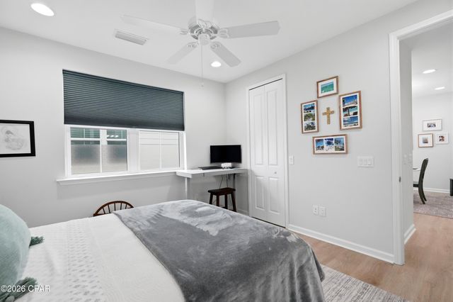 8463 Landshark Boulevard, Panama City Beach, FL 32413